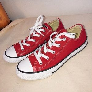 Red Converse